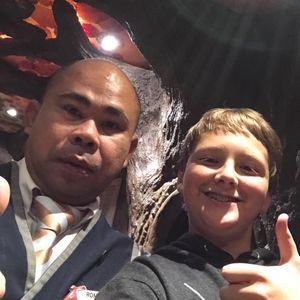 Meet your Posher, Christopher